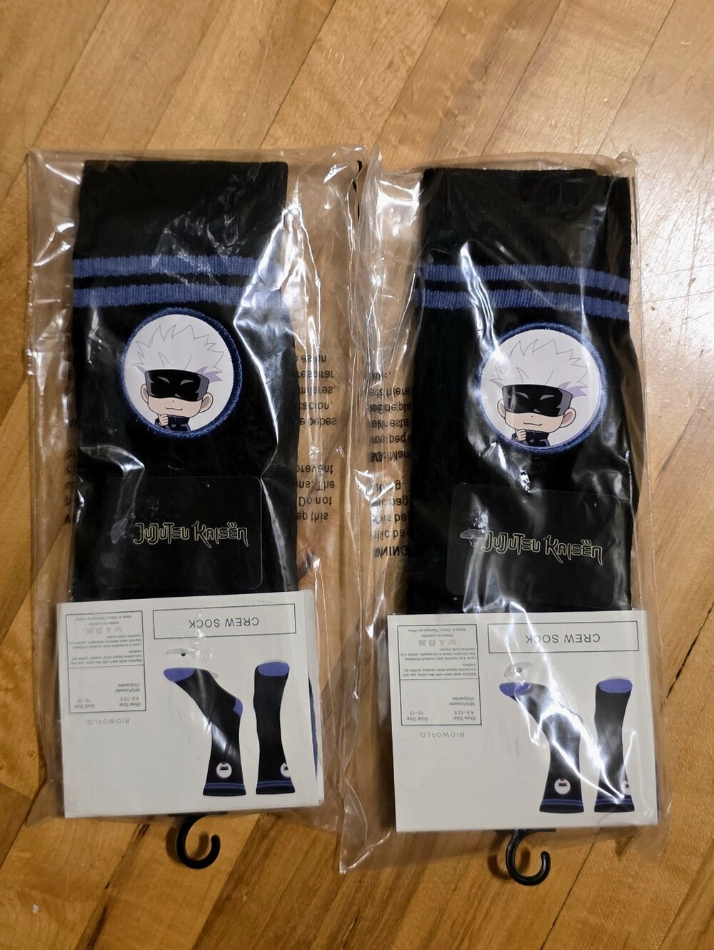 Bioworld Jujutsu Kaisen Black Crew Socks